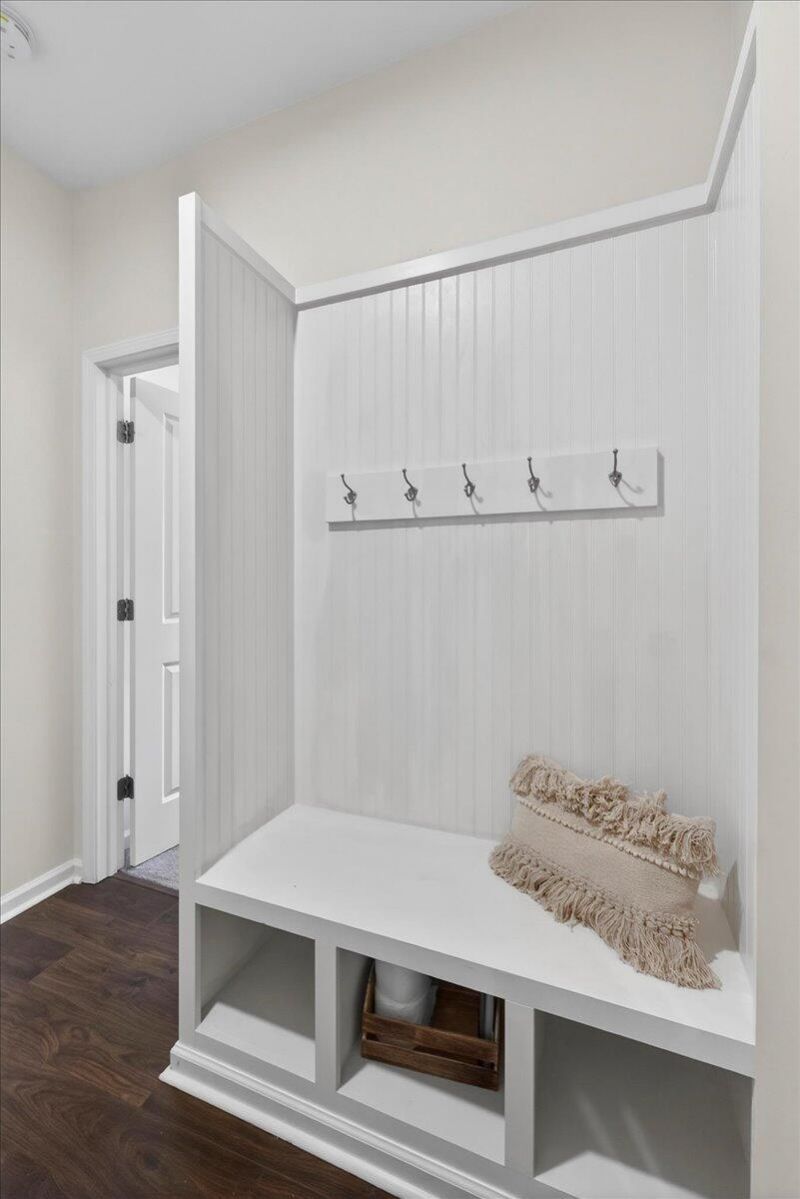 210 Wood Thrush Way Photo 17