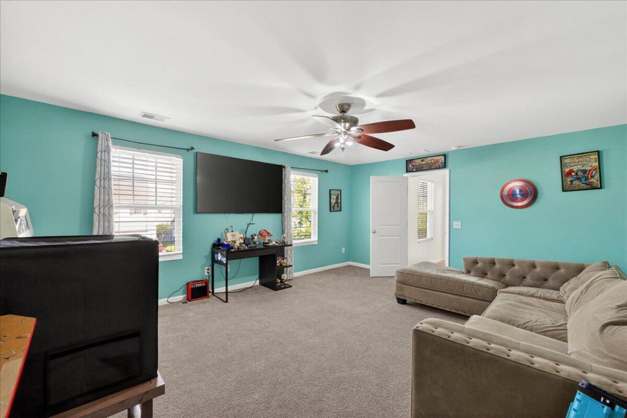 210 Wood Thrush Way Photo 21