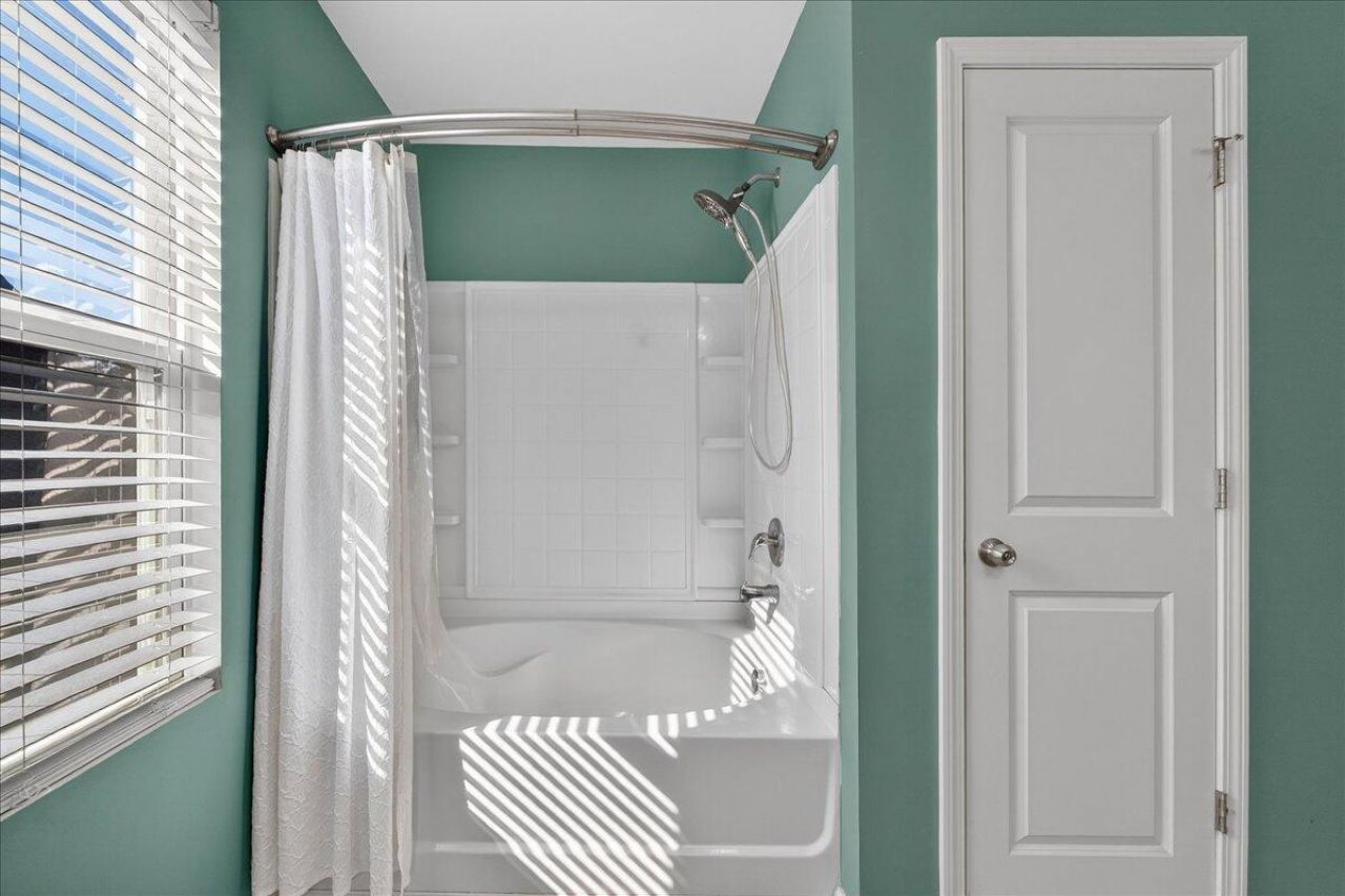 210 Wood Thrush Way Photo 30