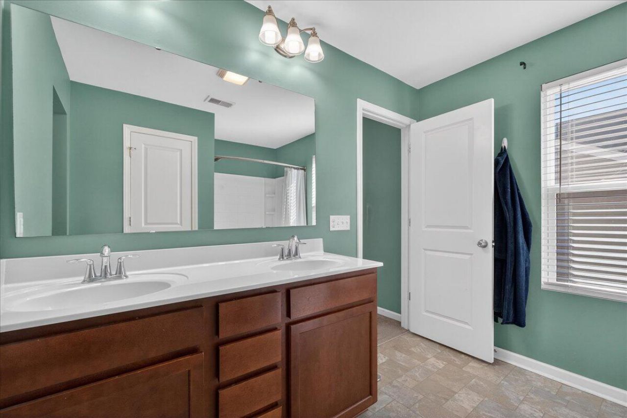 210 Wood Thrush Way Photo 31