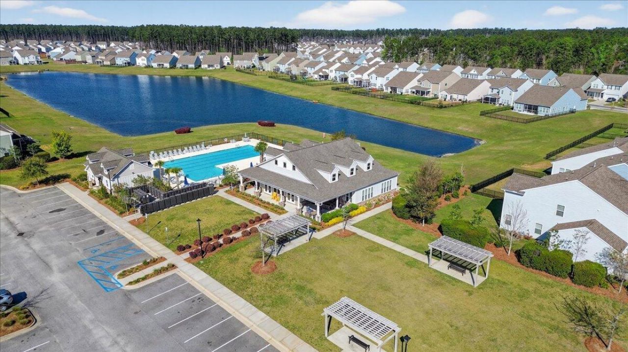 210 Wood Thrush Way Photo 41