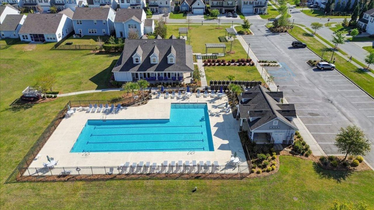 210 Wood Thrush Way Photo 43