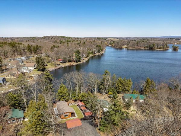 78 The Concourse Drive, Kinderhook, NY 12130