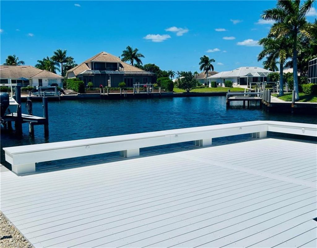 1775 Waterfall Ct, Marco Island, FL 34145 Photo