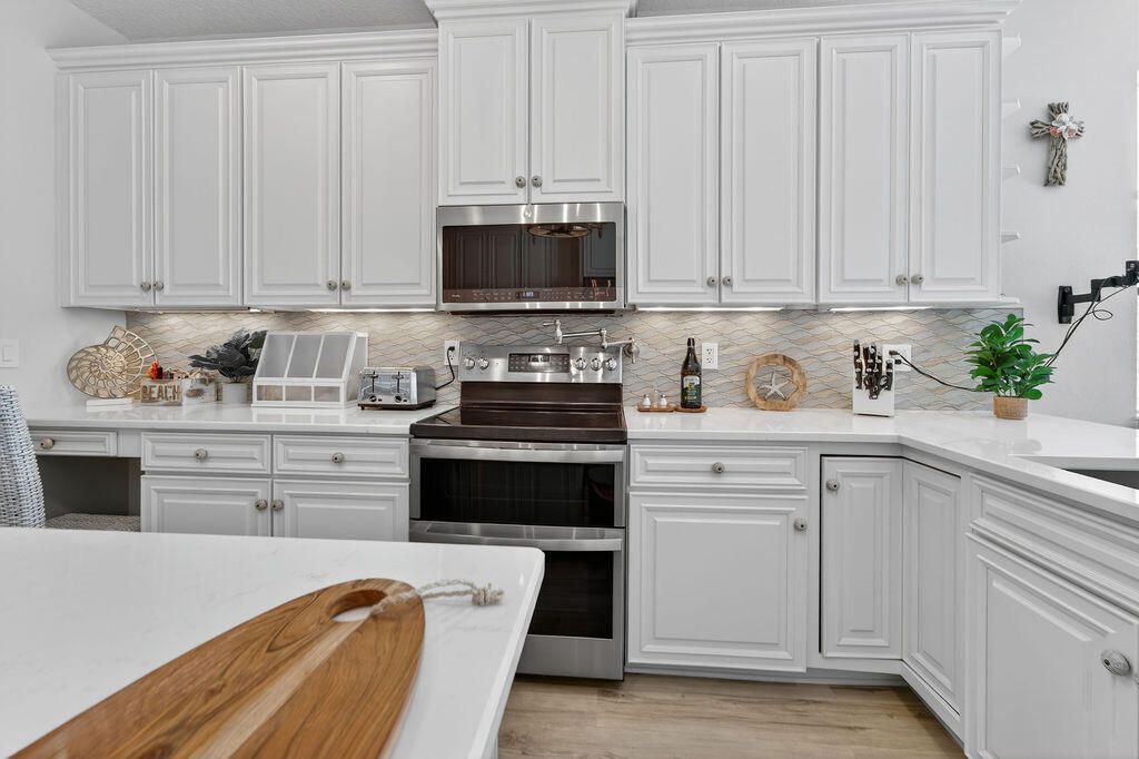 527 NW Bellworth Place, Jensen Beach, FL 34957 Photo