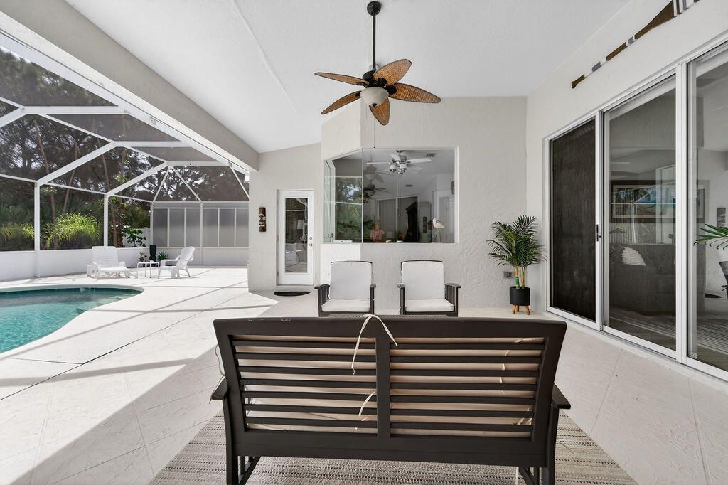 527 NW Bellworth Place, Jensen Beach, FL 34957 Photo