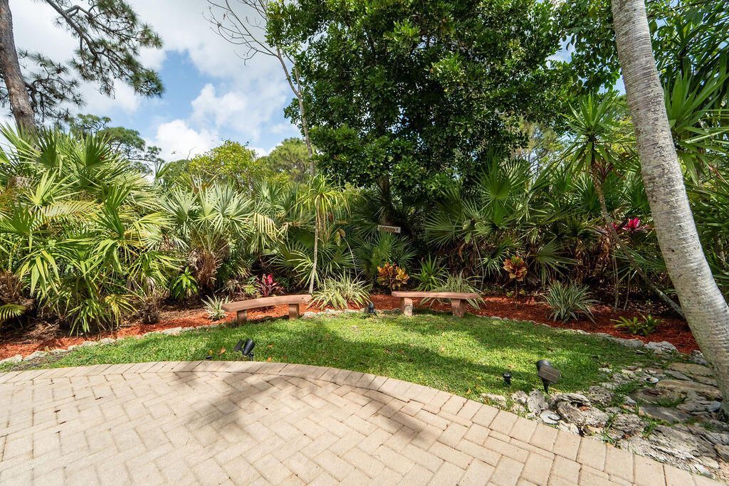 527 NW Bellworth Place, Jensen Beach, FL 34957 Photo