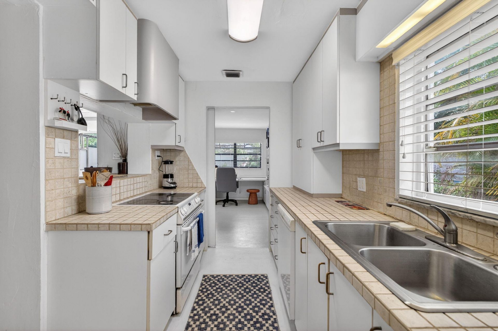 1720 SW 14th Street, Fort Lauderdale, FL 33312 Photo