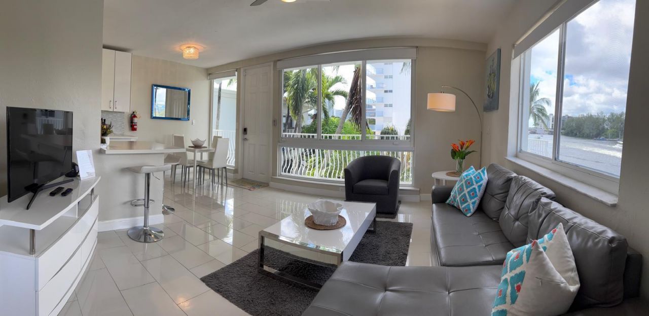 1705 N Riverside Drive, Unit 8, Pompano Beach, FL 33062 Main Photo