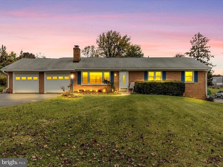 26714 Howard Chapel Drive, Damascus, MD 20872 Main Photo