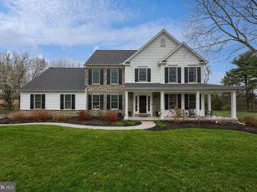 432 BELLAIRE DRIVE, YORK, PA 17402