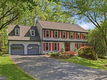 9701 TREE HOLLOW COURT, FAIRFAX STATION, VA 22039