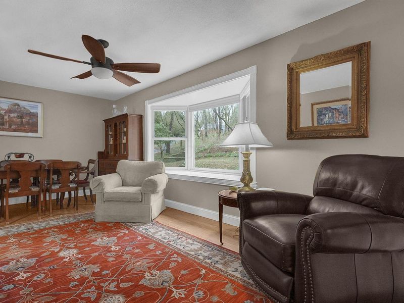 291 Pinetree Drive, Granville, OH 43023 Photo 5