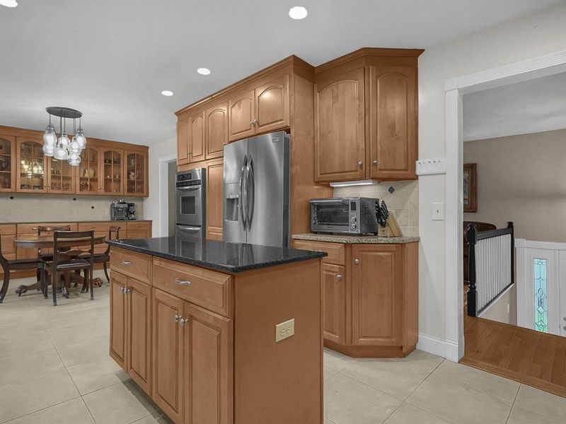 291 Pinetree Drive, Granville, OH 43023 Photo 8