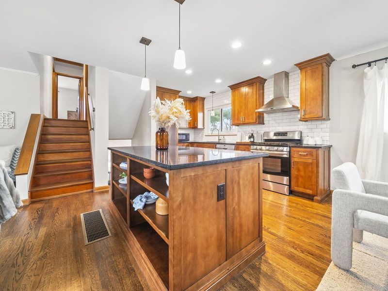 40 Chase Road , Columbus, OH 43214 Photo 16