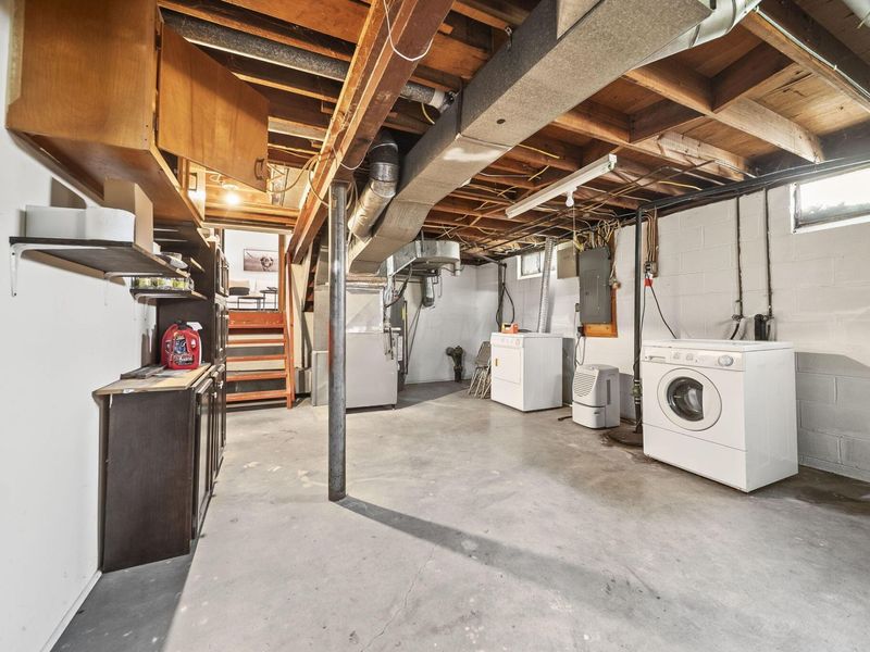 40 Chase Road , Columbus, OH 43214 Photo 36