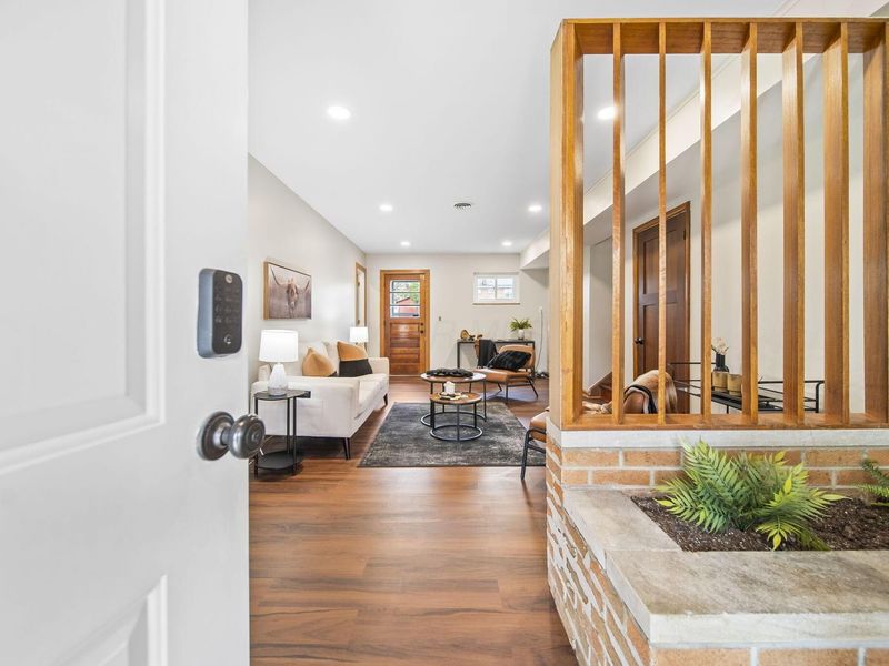 40 Chase Road , Columbus, OH 43214 Photo 4