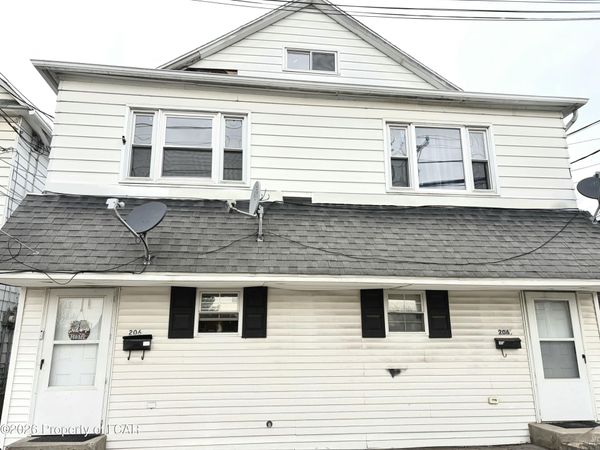 204 1/2 Zerby Avenue, Edwardsville, PA 18704