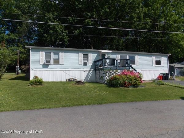 369 West Drive, Inkerman, PA 18640
