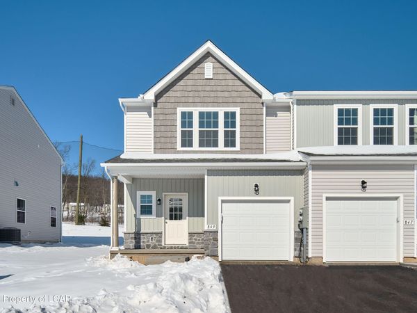 849 Champions Drive, Drums, PA 18222