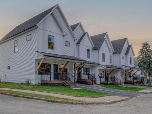 13 Lionel Drive, Swoyersville, PA 18704