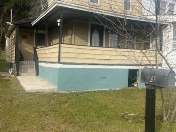 3 Trenton Street, Delano, PA 18220