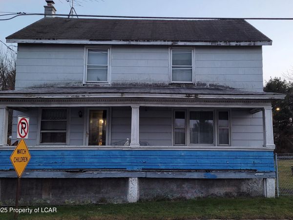 30 E Main Street, Junedale, PA 18230