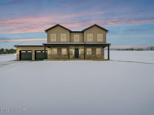 31 Shickshinny Lake Road, Shickshinny, PA 18655