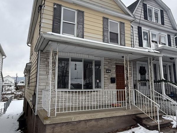 54 Mercer Street, Plains, PA 18705