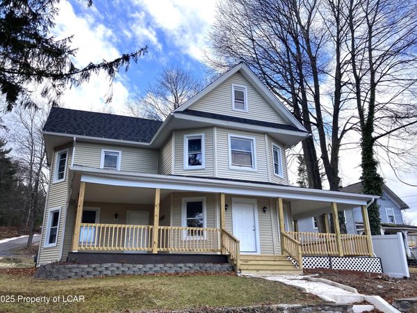 238 Idetown Road, Dallas, PA 18612