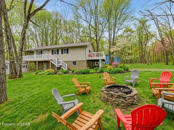 124 Fern Ridge Road, Blakeslee, PA 18610
