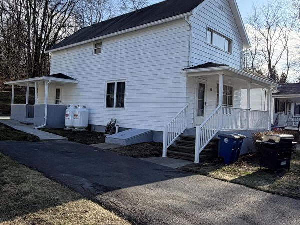 125 E Saylor Avenue, Wilkes-Barre, PA 18705