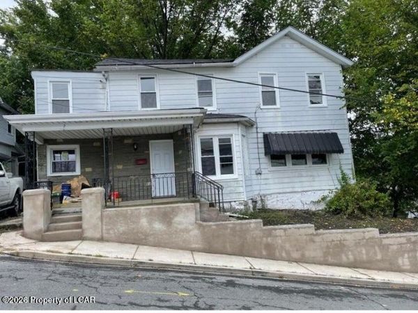 7 E Frothingham Street, Pittston, PA 18640
