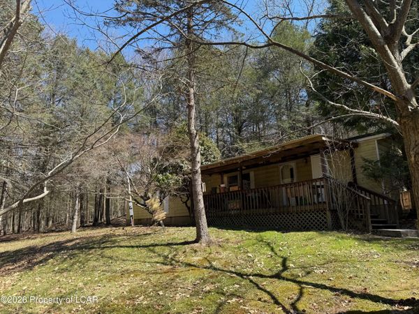 229 2nd Street, Harveys Lake, PA 18618