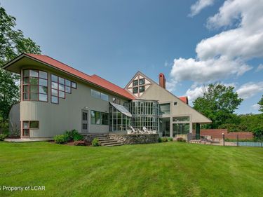 1312 Sutton Road, Shavertown, PA 18708