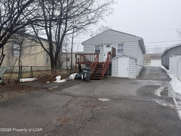 826 N Sherman Court, Hazleton, PA 18201