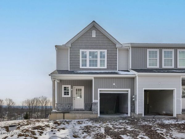 844 Champions Drive, Drums, PA 18222