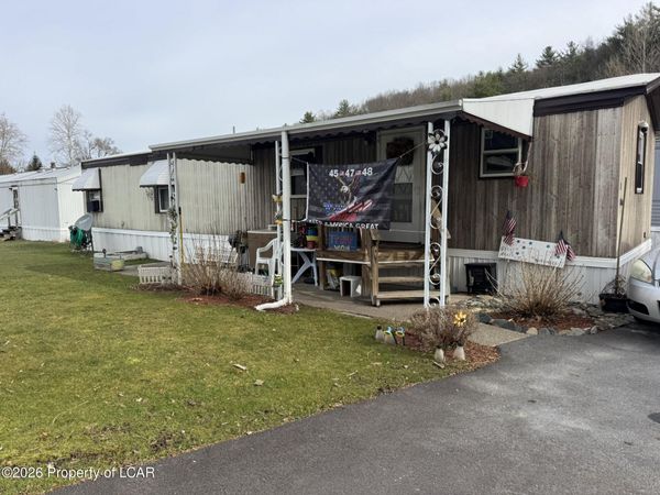 13 Glen Rock Road, Pittston Twp., PA 18640