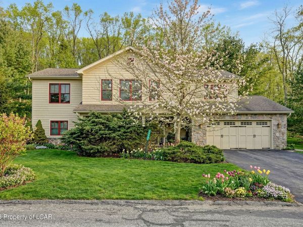 265 Longview Drive, Lake Harmony, PA 18624