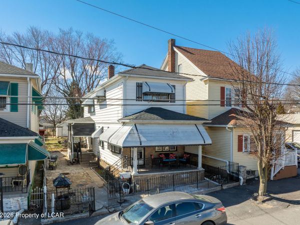 556 Monges Street, Hazleton, PA 18201