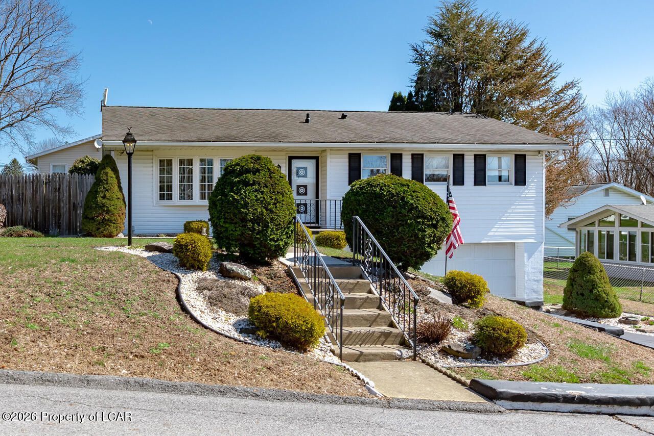 Please Call, West Wyoming, PA 18644