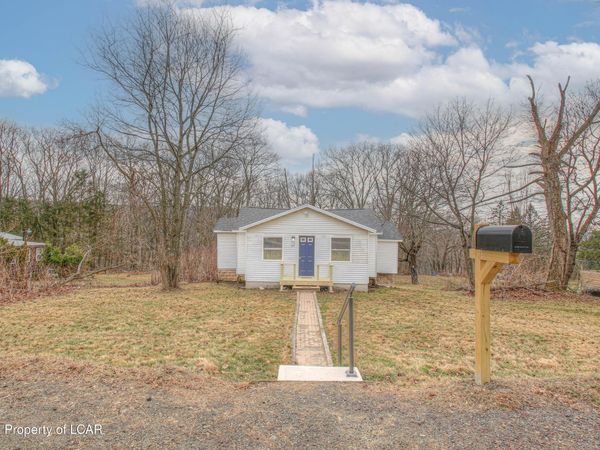 67 Gracedale Avenue, Mountain Top, PA 18707