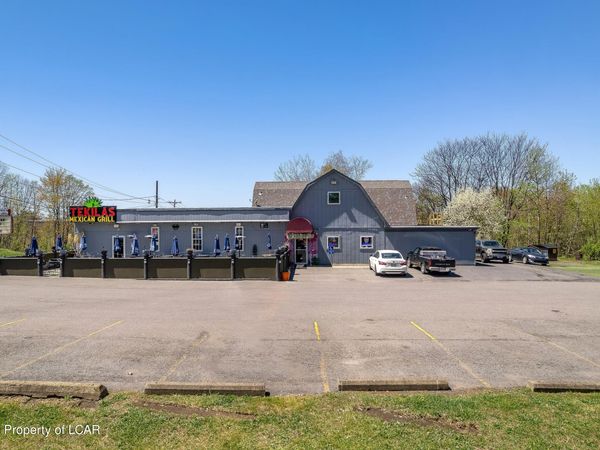 900 Oak Street, Pittston, PA 18640