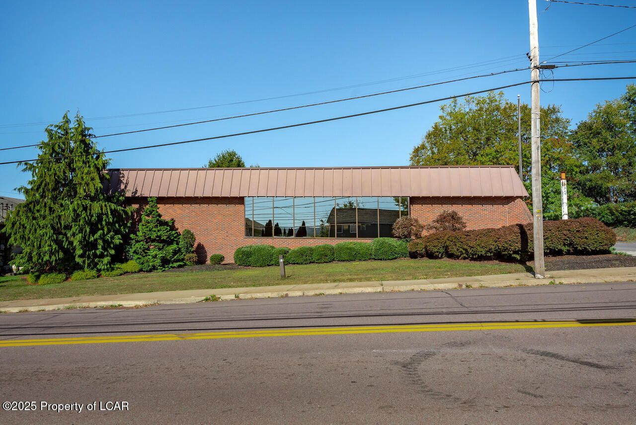 Please Call, Plains, PA 18705