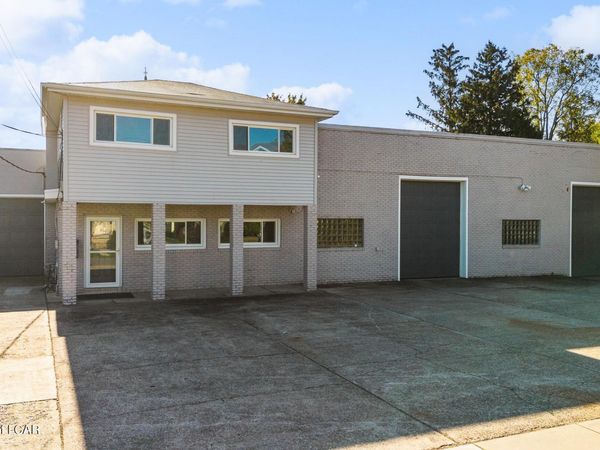 36 Atherton Avenue, Wyoming, PA 18644