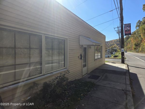 151 N Main Street, Shickshinny, PA 18655