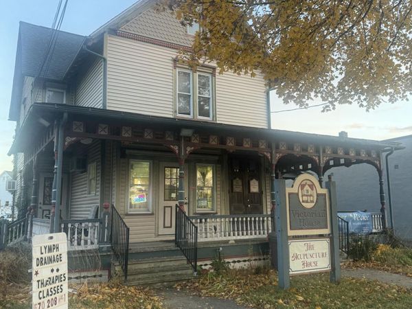 1027 Wyoming Avenue, Forty Fort, PA 18704