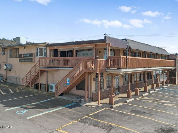 31 Lakeside Drive, Harveys Lake, PA 18618