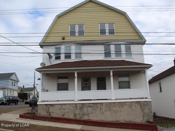 1201 S Hanover Street, Nanticoke, PA 18634