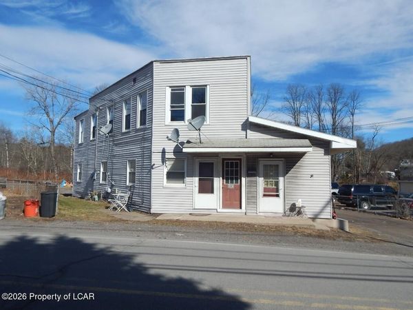 680 Main Road, Dallas, PA 18612